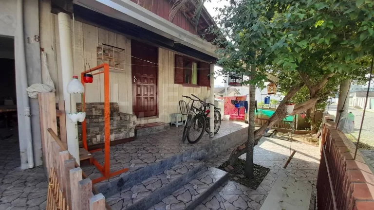 Imagem Vende sobrado no Gravata, Navegantes, SC