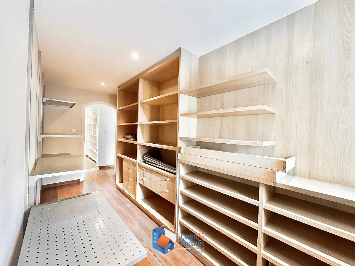 Imagem Casa para venda em Jardim Vila Mariana com 3 quartos, sendo 1 suíte, 255m²