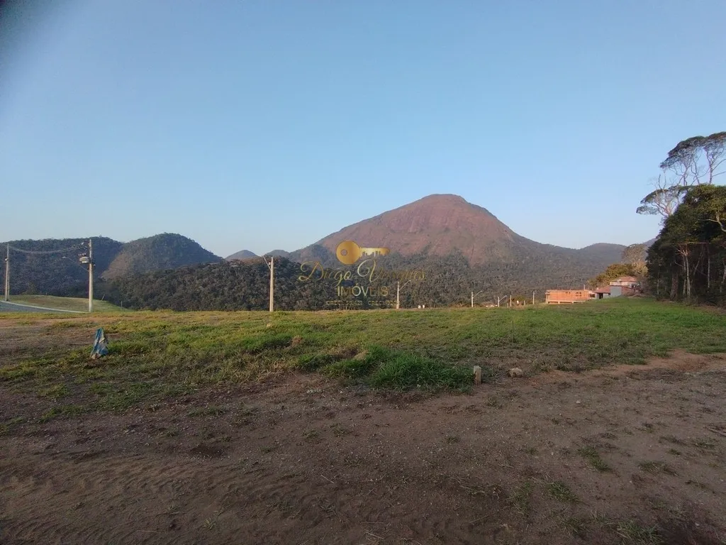 Imagem Terreno em Condomínio para Venda em Teresópolis / RJ no bairro Ermitage