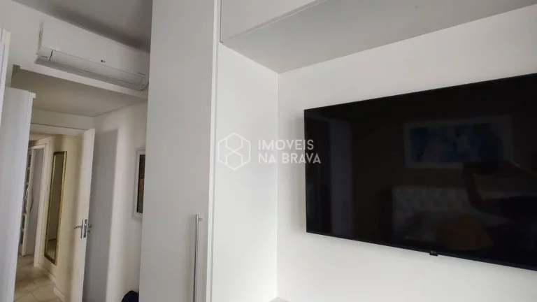 Imagem APARTAMENTO DE FRENTE PARA O MAR 1 SUITE E 2 DORMITÓRIOS CENTRO BALNEÁRIO CAMBORIÚ