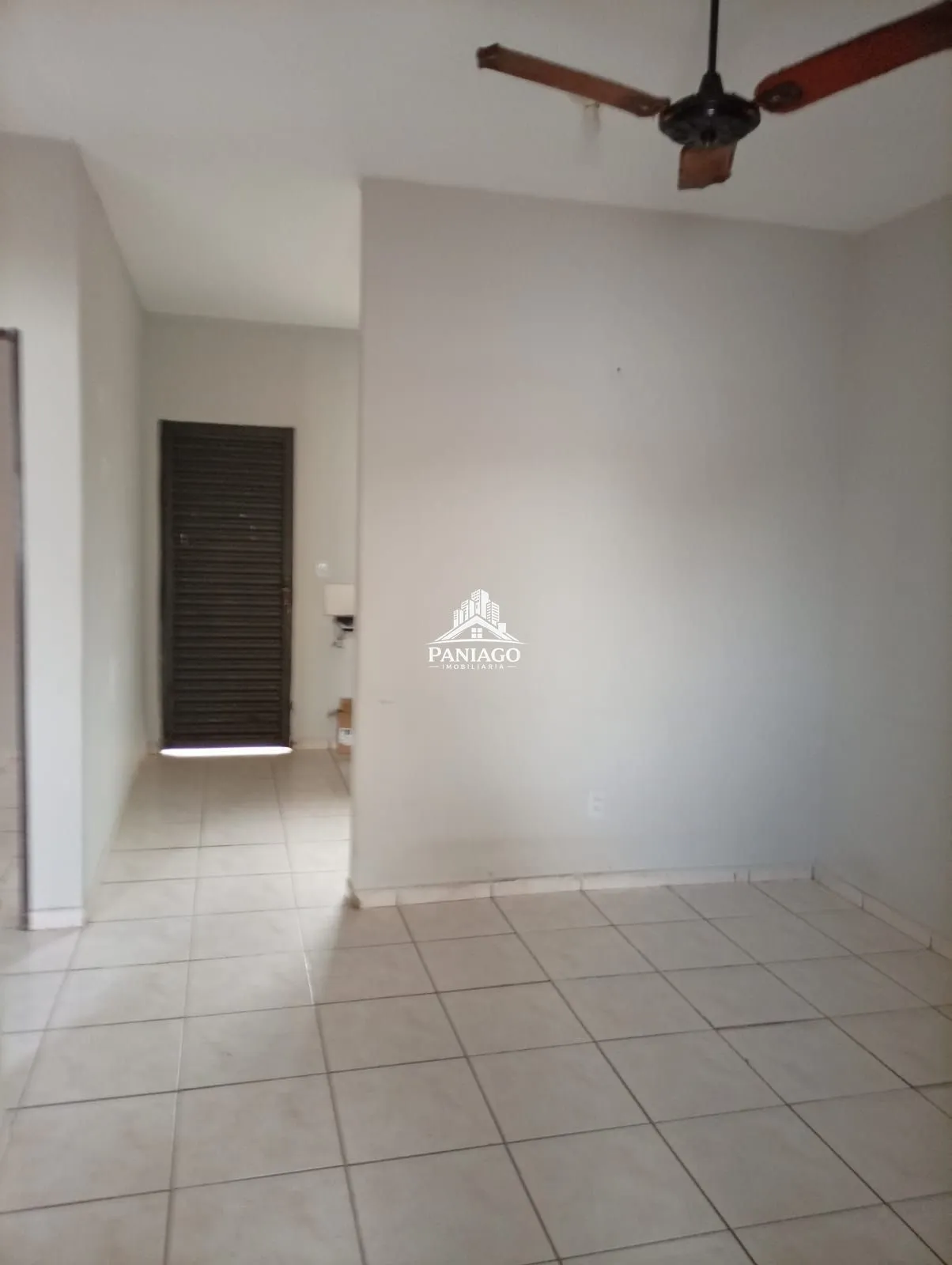 Imagem CASA A VENDA COM 2/4 NO BAIRRO CRISTO REI EM VG