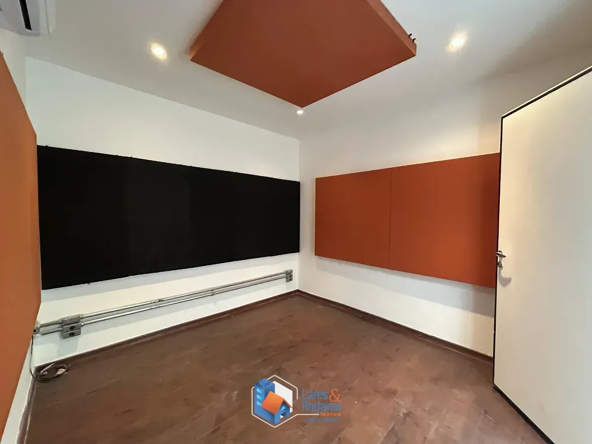 Imagem Casa para venda em Vila Mariana com 3 quartos, 200m²
