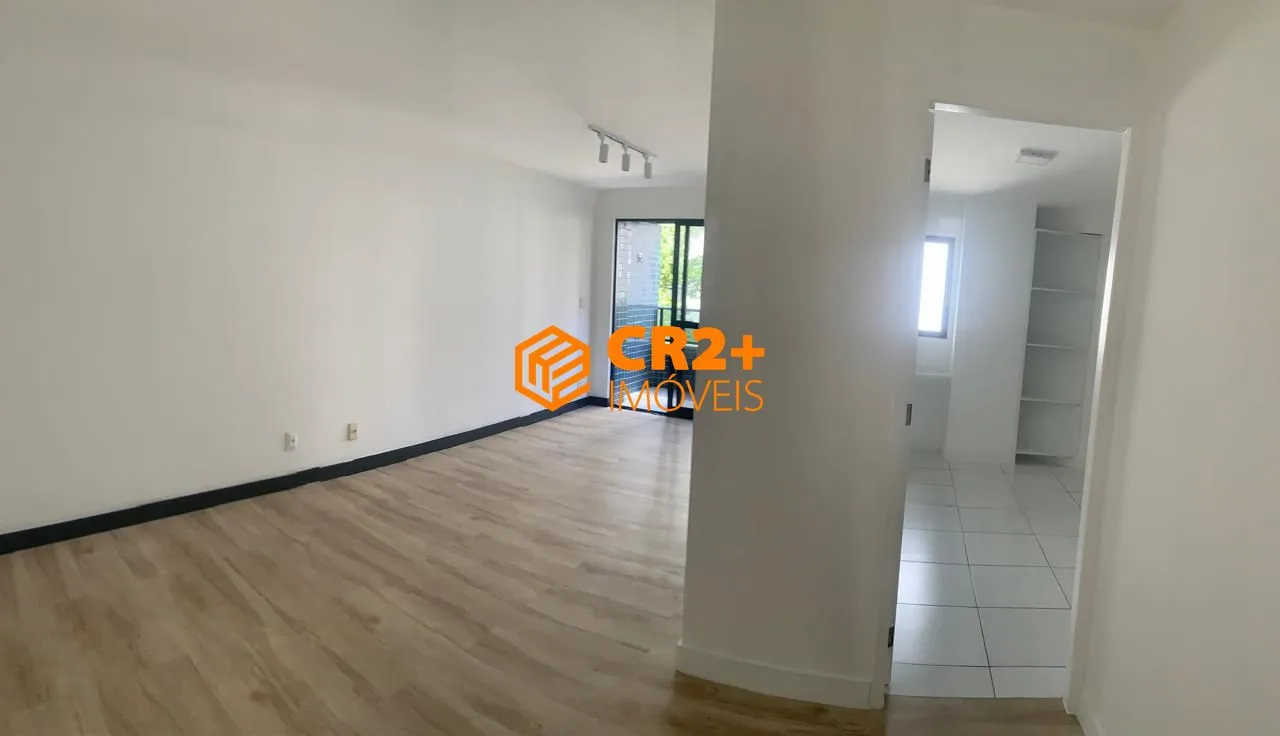 Imagem Apartamento em Boa Viagem - 3 quartos - 1 Suite - 2 Garagens- Varanda - 87m2