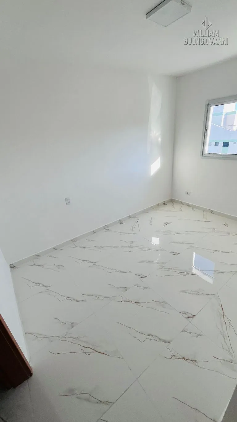 Imagem Apartamento 02 dormitórios sendo 1 suite com sacada e vista mar