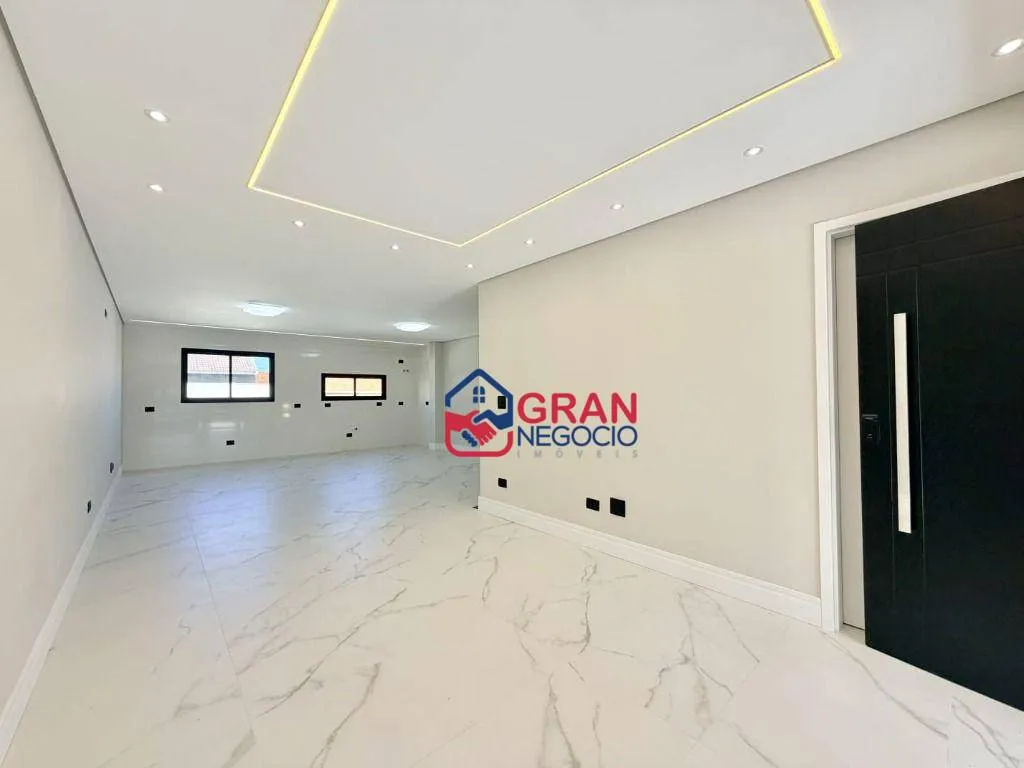 Imagem Triplex de Alto Padrão à Venda - Bairro São Pedro / SJP