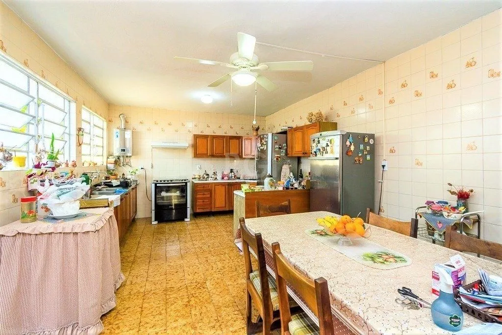 Imagem Casa de 424m² no Bairro Chácara Das Pedras