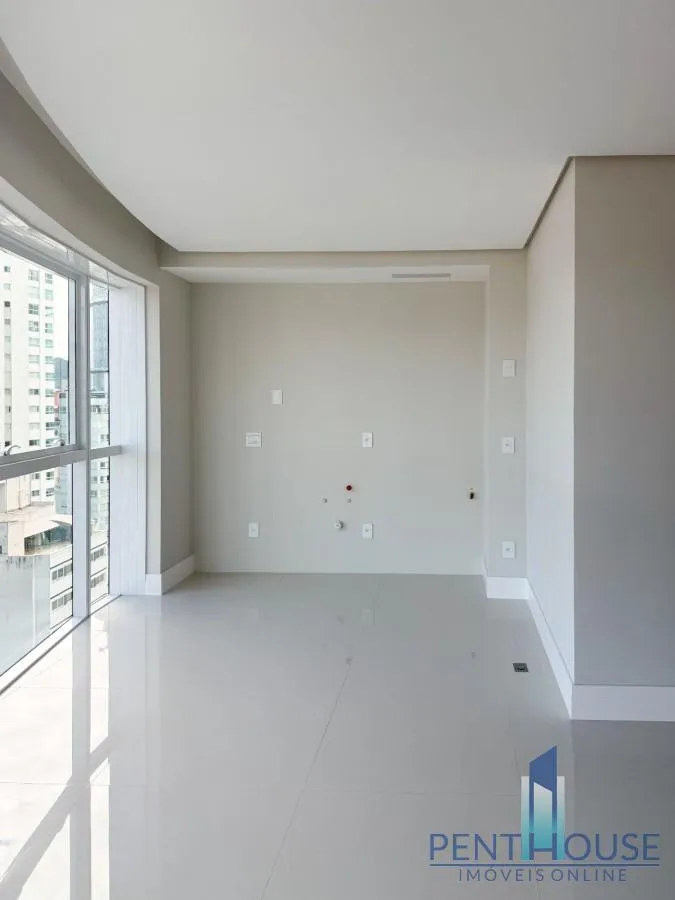 Imagem Apartamento Quadra Mar para Venda em Balneário Camboriú, CENTRO, 3 dormitórios, 3 suítes, 4 banheiros, 2 vagas