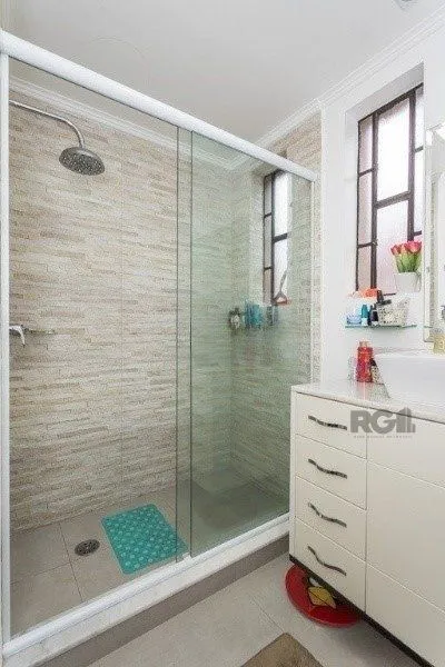 Imagem Vende-se cobertura com 4 quartos (2 suítes), 154m² e 1 vaga - Moinhos de Vento