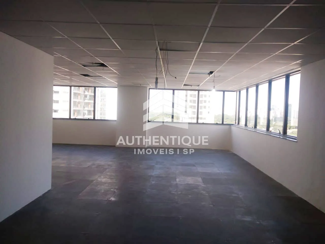 Imagem TORRE 2000 PINHEIROS - Sala Comercial em Pinheiros à venda