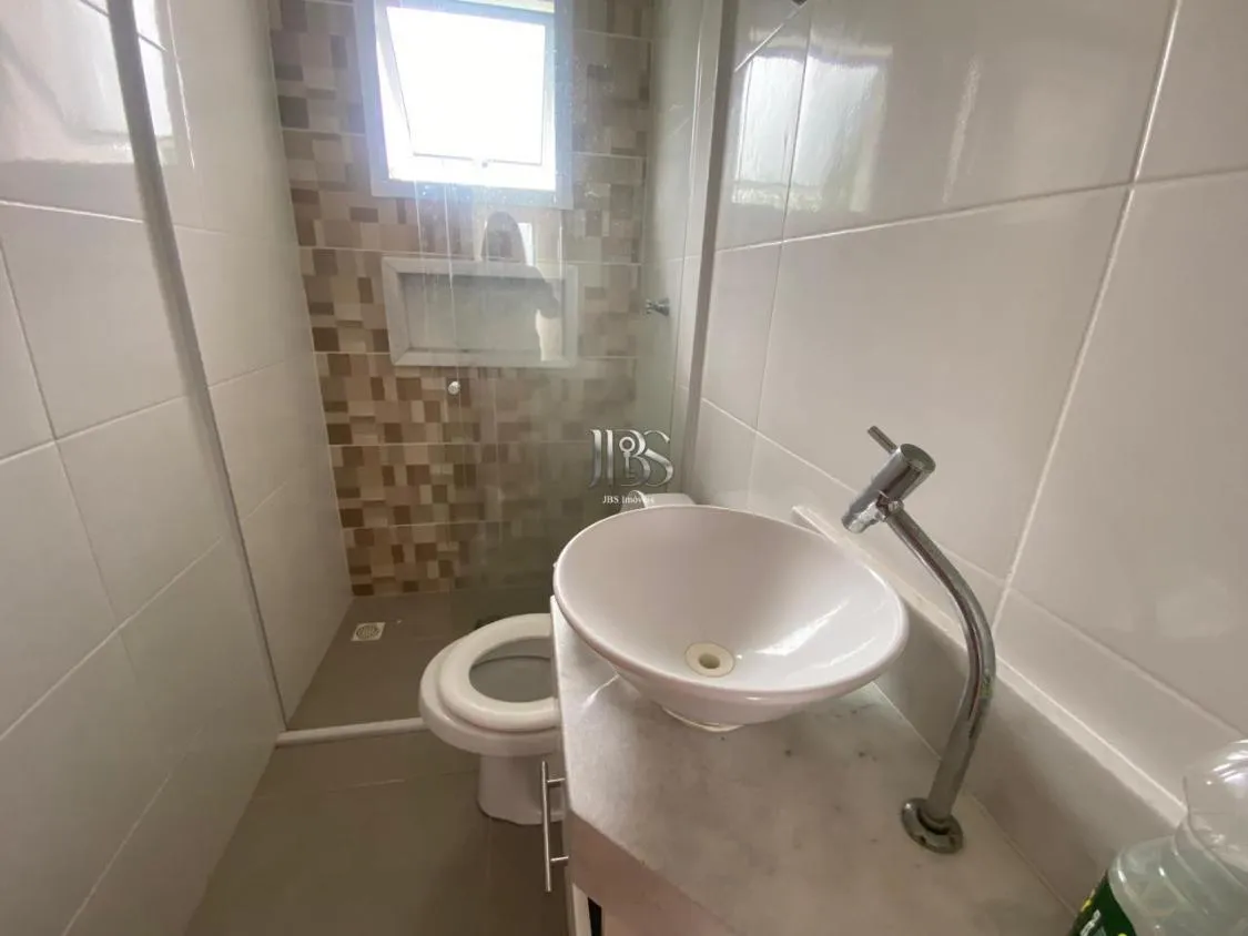 Imagem SOBRADO LADO PRAIA 2 SUITES E COM PISCINA PARA LOCAÇÃO DEFINITIVA NO LOTY EM ITANHAÉM