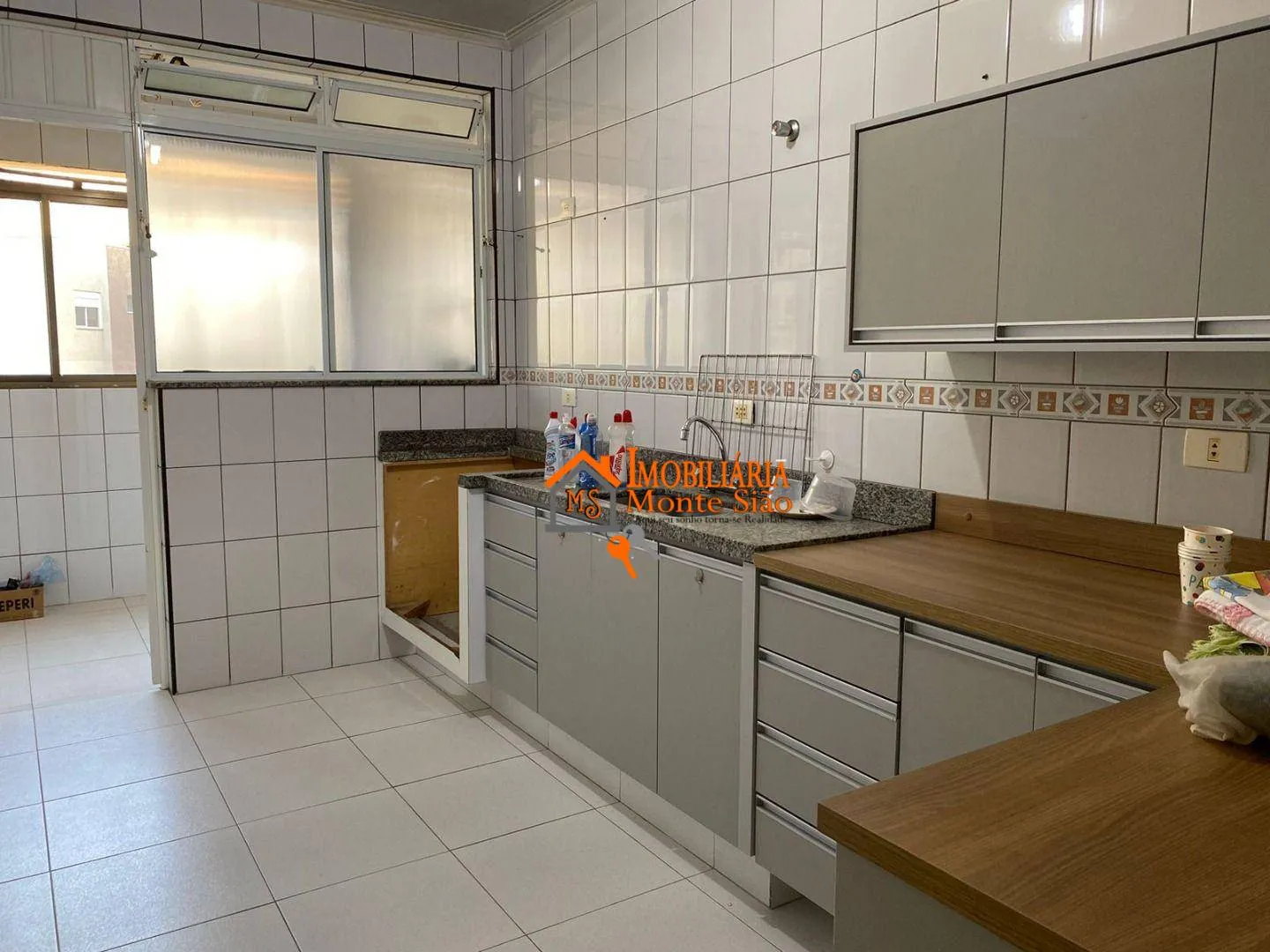Imagem Apartamento com 2 dormitórios à venda, 65 m² por R$ 405.000 - Vila Rosália - Guarulhos/SP