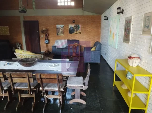 Imagem Casas / Sobrado na cidade de Guarujá