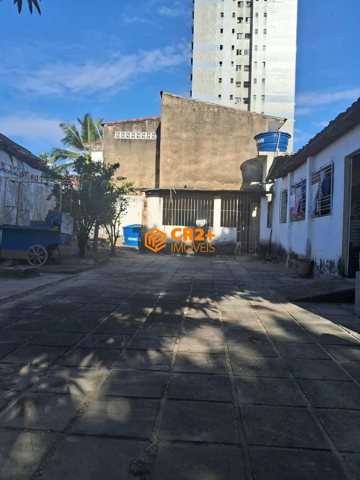 Imagem Casa já escriturada em localização estratégica do Recife 350m²