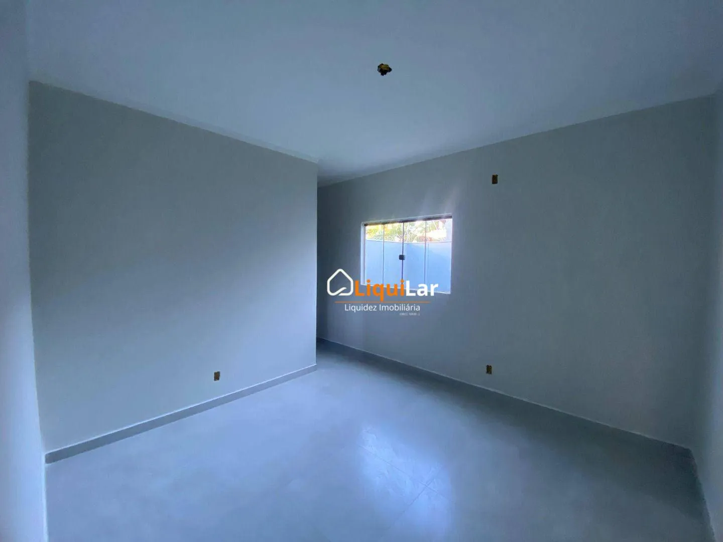 Imagem Sua Oportunidade Única: Casa Nova com Suíte e Design Sofisticado - Pronta para Morar!