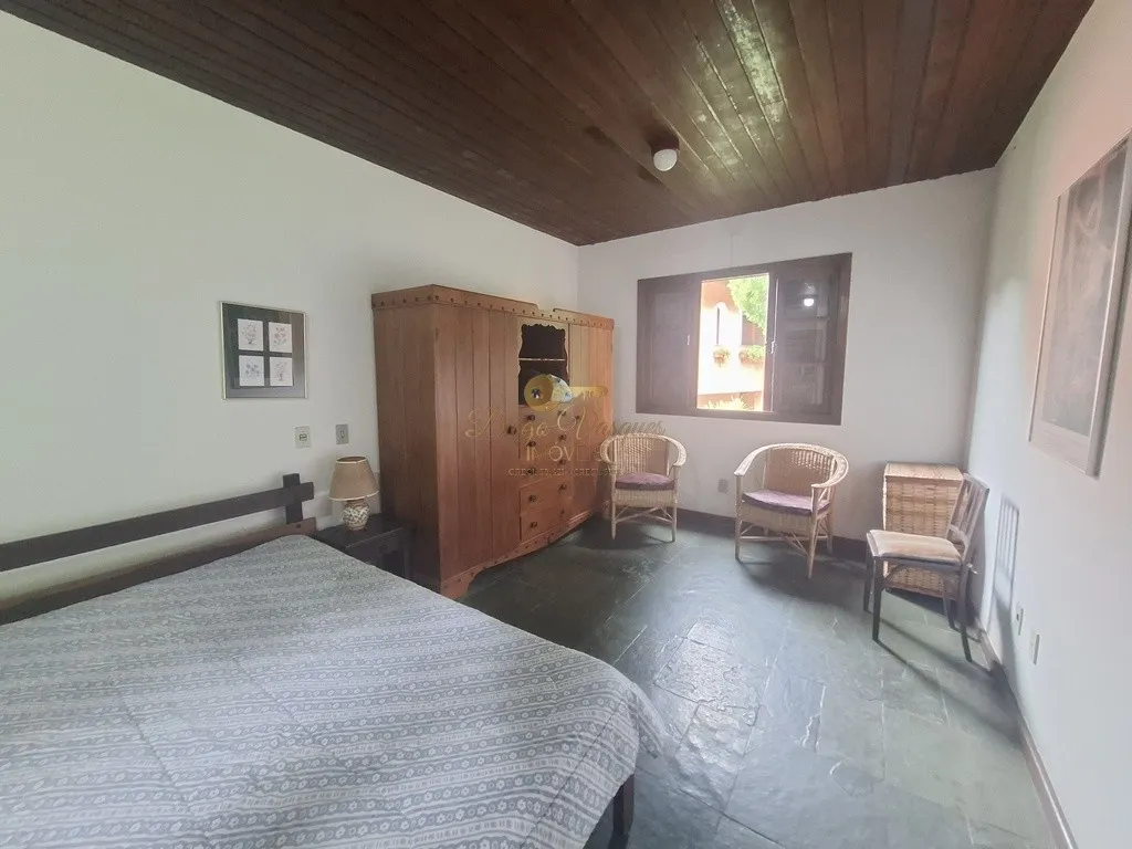 Imagem Casa em Condomínio para Venda em Teresópolis / RJ no bairro Parque do Imbui