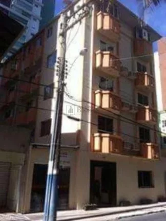 Imagem Edifício com 22 apartamentos na quadra mar em Balneário Camboriú.