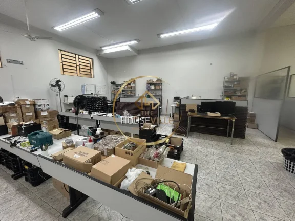 Imagem SALÃO COMERCIAL TÉRREO PARA LOCAÇÃO - 330m² | BOSQUE DOS EUCALIPTOS - SJC