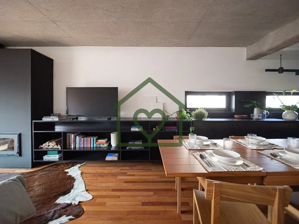 Imagem A beleza de viver agora em apartamentos únicos, em um edifício cheio de personalidade. O Vicco se ...