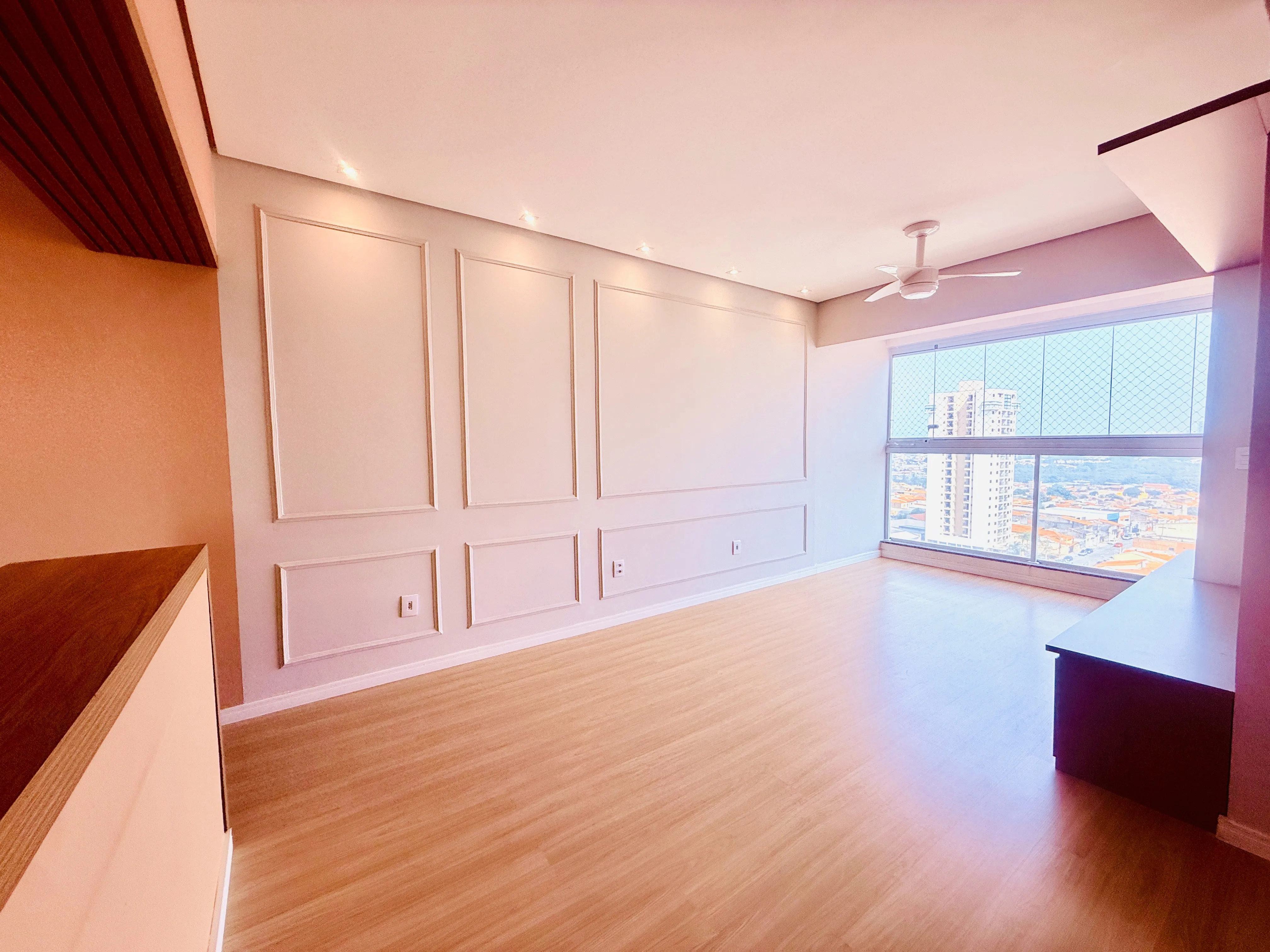 Imagem Apartamento de 72 m² com Suíte, Varanda Integrada e 1 Vaga Coberta no Residencial Terraza