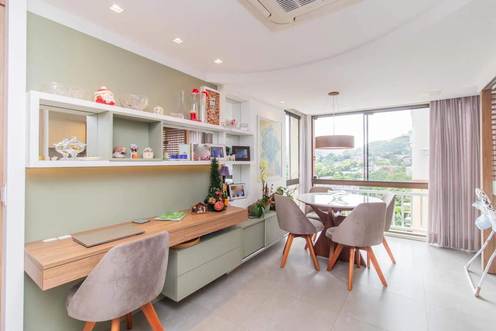 Imagem Apartamento para Venda - 93.43m², 3 dormitórios, sendo 1 suites, 2 vagas - Teresópolis