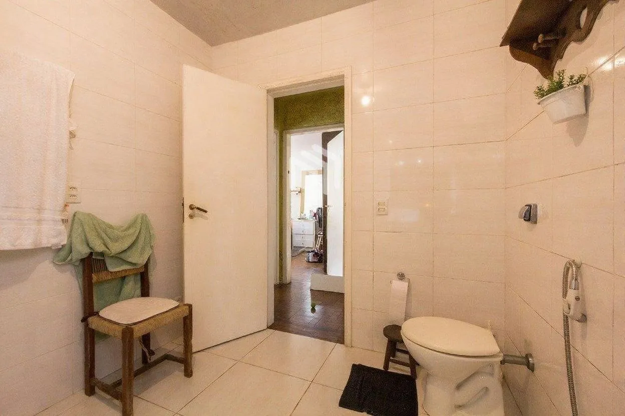 Imagem Vende-se apartamento com 2 quartos, 85m² e churrasqueira - Farroupilha