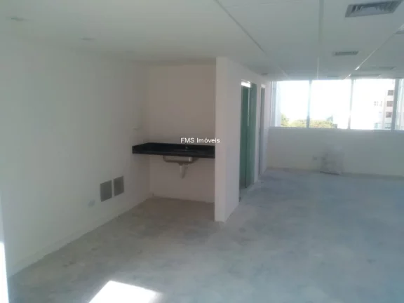 Imagem Paraíso 205 m2 com 2 Vagas de Garagem ótima localização e todo reformado