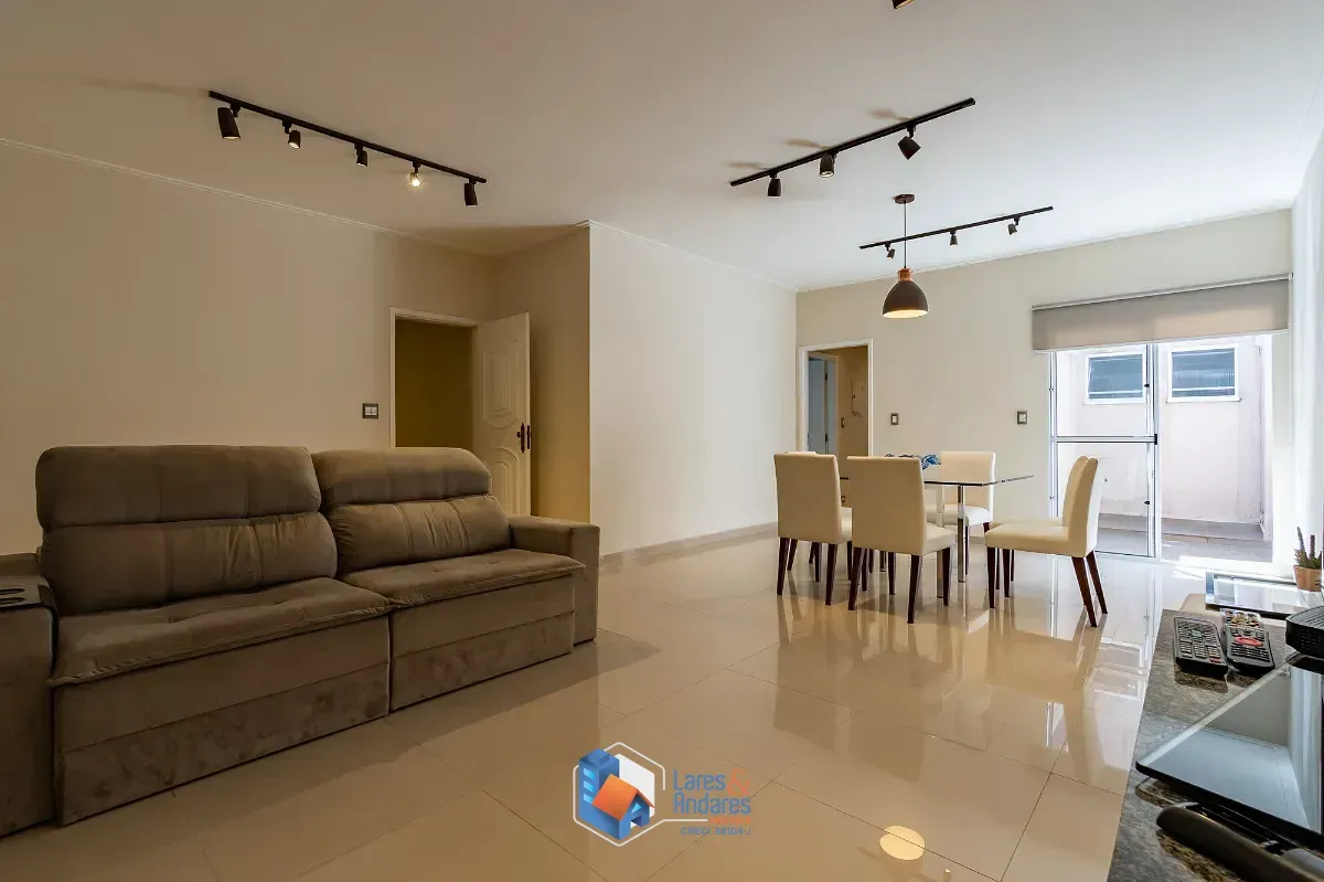 Foto do imóvel Casa para venda em Brooklin Paulista com 3 quartos, sendo 1 suíte, 190m² em Rua Porto Martins