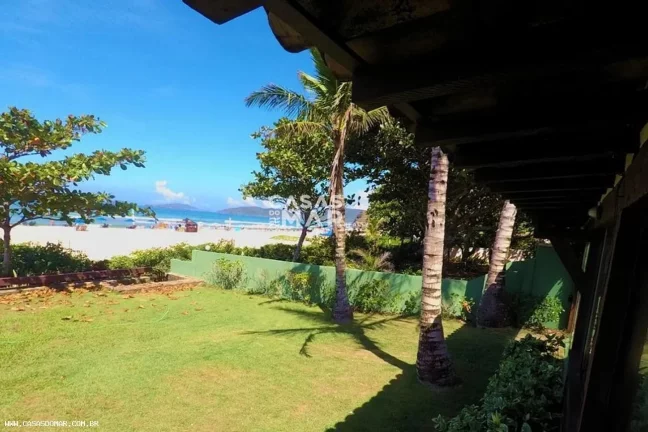 Imagem Casa Frente Mar para Temporada em Armação dos Búzios / RJ no bairro Geribá