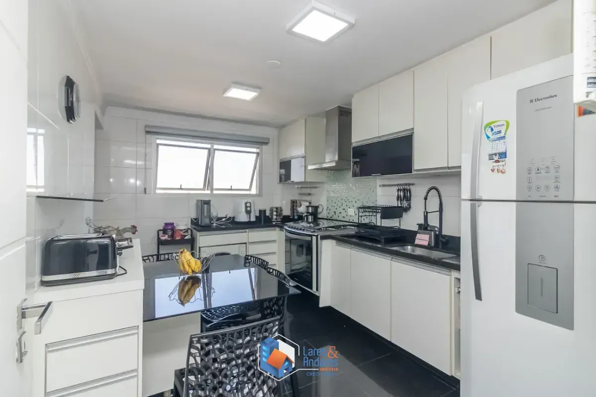 Imagem Cobertura para venda em Jardim Franca com 4 quartos, sendo 2 suítes, 149m²