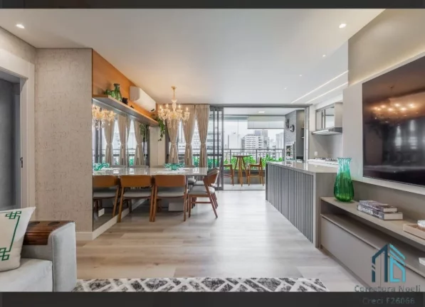 Foto do imóvel Apartamento mobiliado a venda, 03 quartos sendo 02 suítes, 02 vagas no Centro de Curitiba PR
