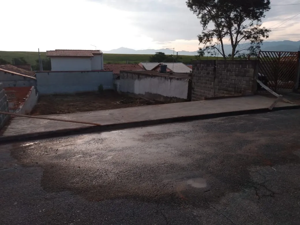 Imagem Terreno à venda 250M², Residencial Mombaça, Pindamonhangaba - SP