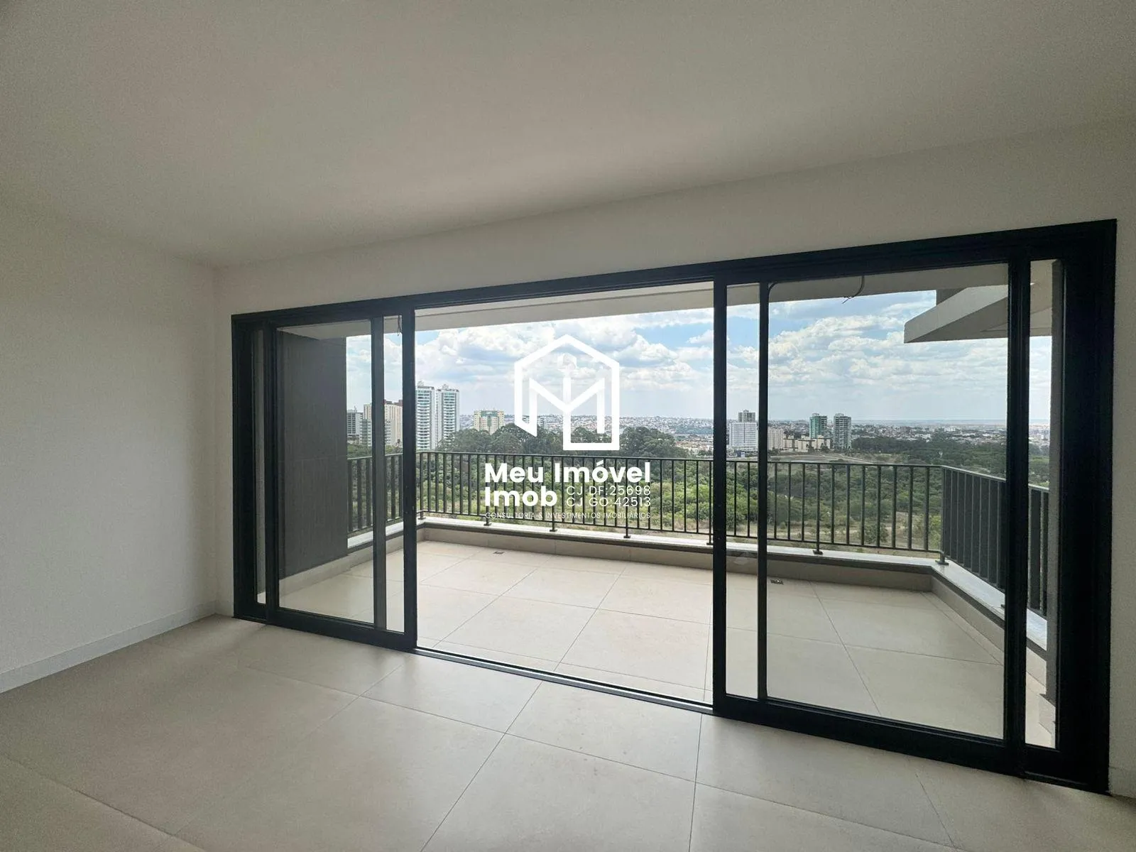 Foto do imóvel Apartamento 4 Quartos 4 Suítes 3 Vagas 191m² Águas Claras/DF em Avenida Parque Águas Claras, 2525 - Norte, Águas Claras - DF