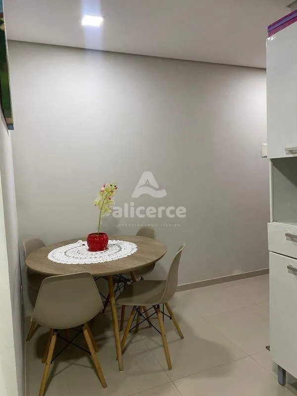 Imagem Sobrado à venda com 2 quartos 2 suítes, 85m² em Serraria São José