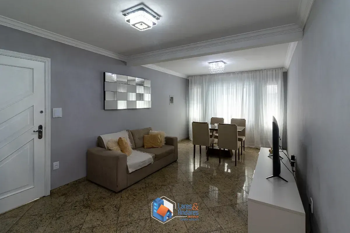 Foto do imóvel Sobrado para venda em Vila Nova Cachoeirinha com 3 quartos, sendo 1 suíte, 180m² em Rua Júlia Sudra