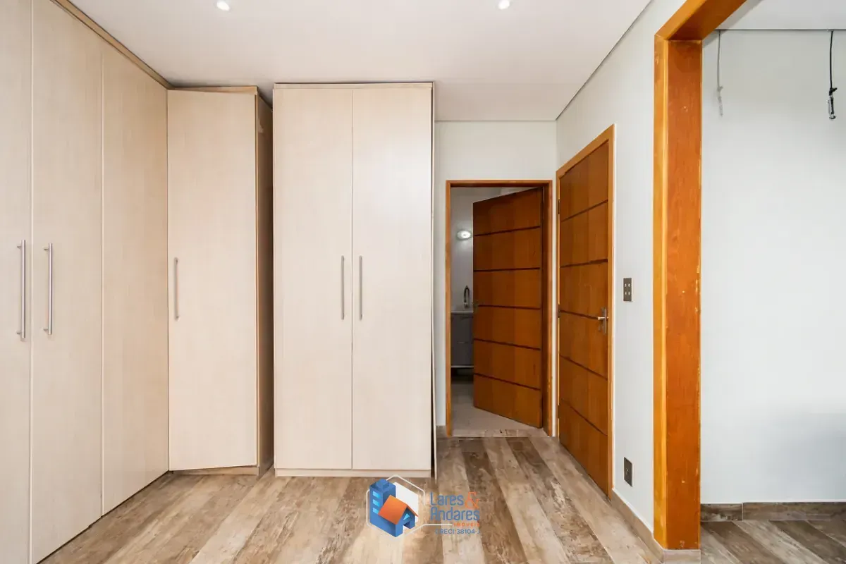 Imagem Casa para venda em Planalto Paulista com 2 quartos, sendo 2 suítes, 203m²