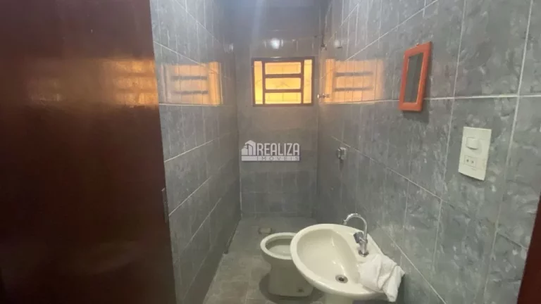 Imagem Casa com 5 dormitórios no Centro de Uberaba