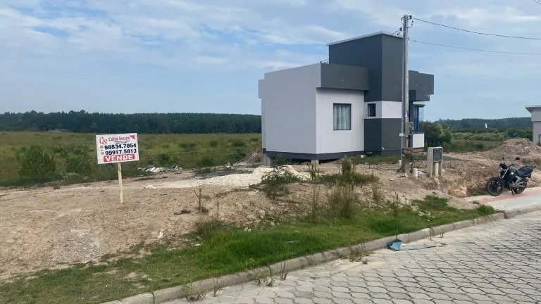 Foto do imóvel Terreno à Venda, 360 m² em Linha Batista - Criciúma