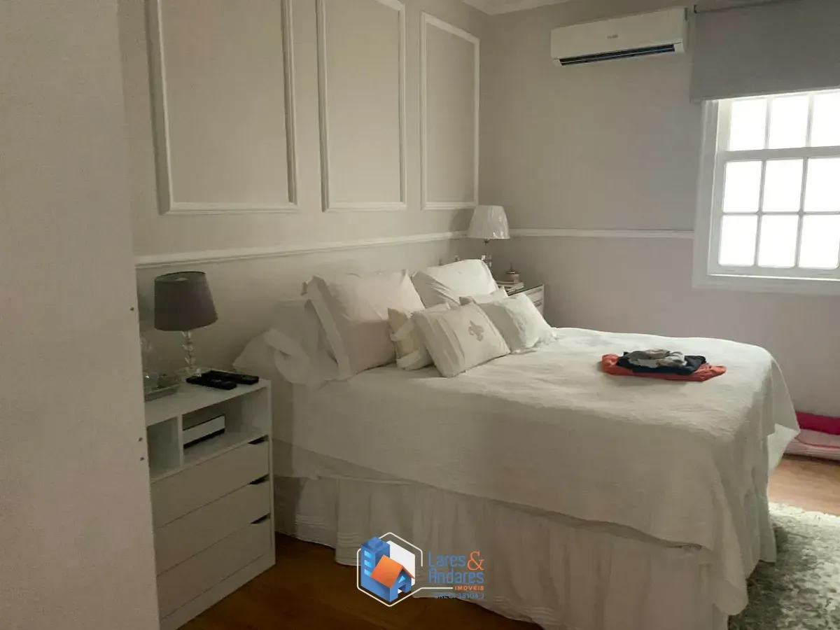 Imagem Casa para venda em Jardim Paulista com 5 quartos, sendo 2 suítes, 380m²