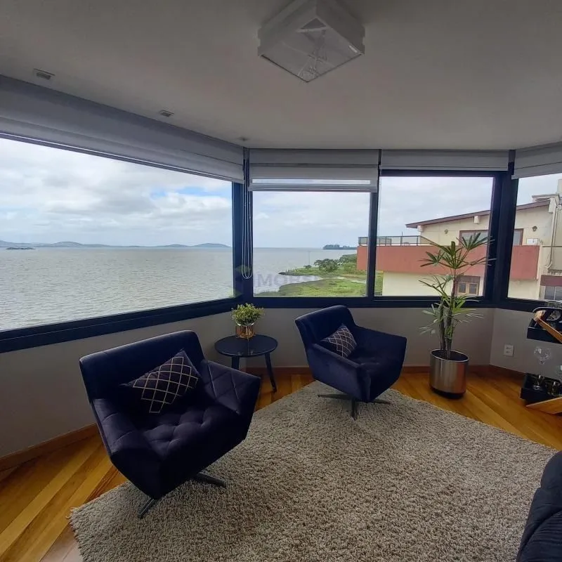 Imagem Apartamentos com 3 Dormitórios