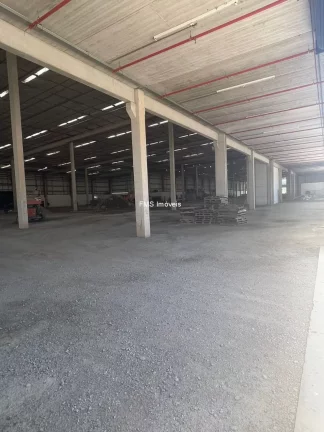 Imagem Galpão para locação em Atibaia-SP, bairro Pinheirinho: 2 banheiros, 15 vagas de garagem, 5.345,56 m² de área.