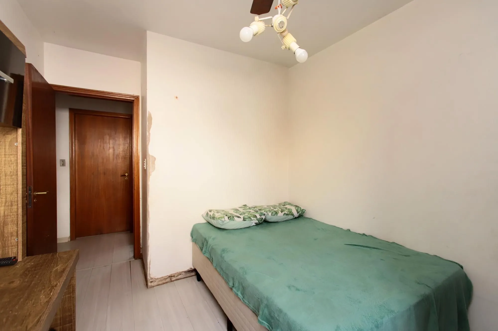 Imagem Bem localizado 03 dorm. Suite, churrasqueira, 01 vaga , Auxiliadora