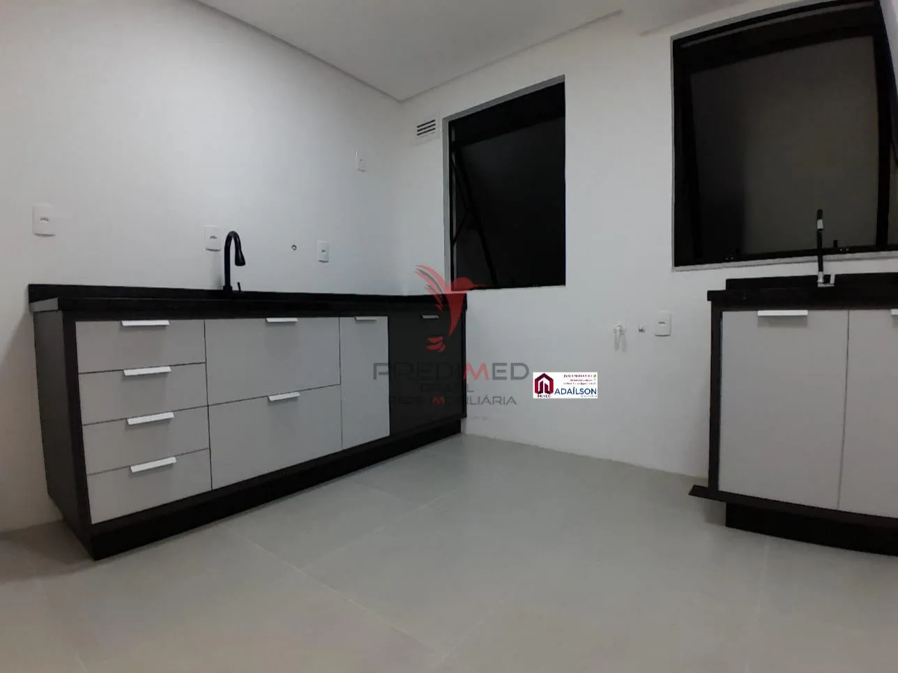 Imagem Apartamento de 1 quarto à venda no bairro Itacurubi - Florianópolis/SC - R$ 640.000