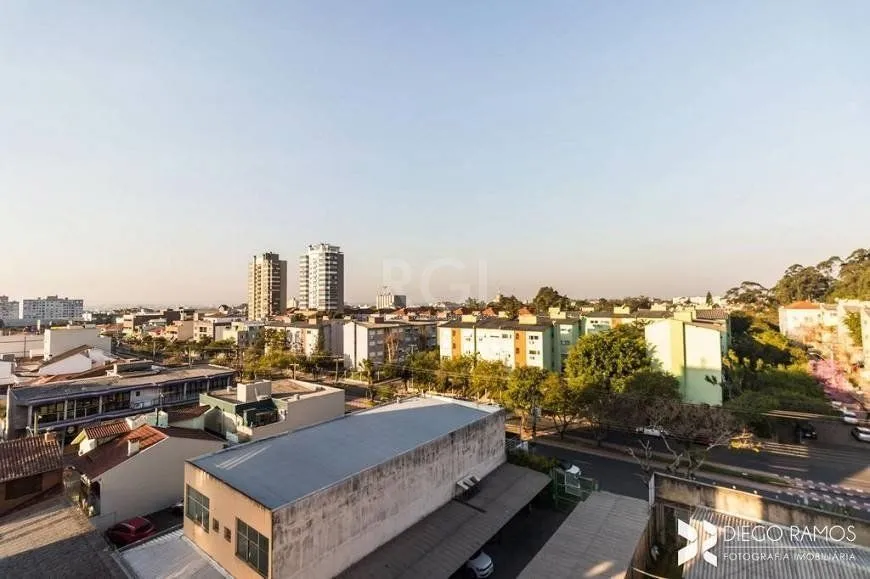 Imagem Cobertura 3 dorms à venda Rua Maestro Salvador Campanella, Jardim Itu - Porto Alegre