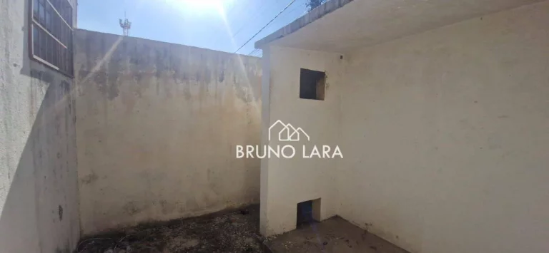 Imagem Loja com estacionamento disponível para venda - Bairro Filadélfia - Betim/MG