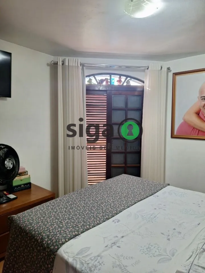 Imagem CASA SOBRADO COM 3 QUARTOS PARA VENDA INTERLAGOS