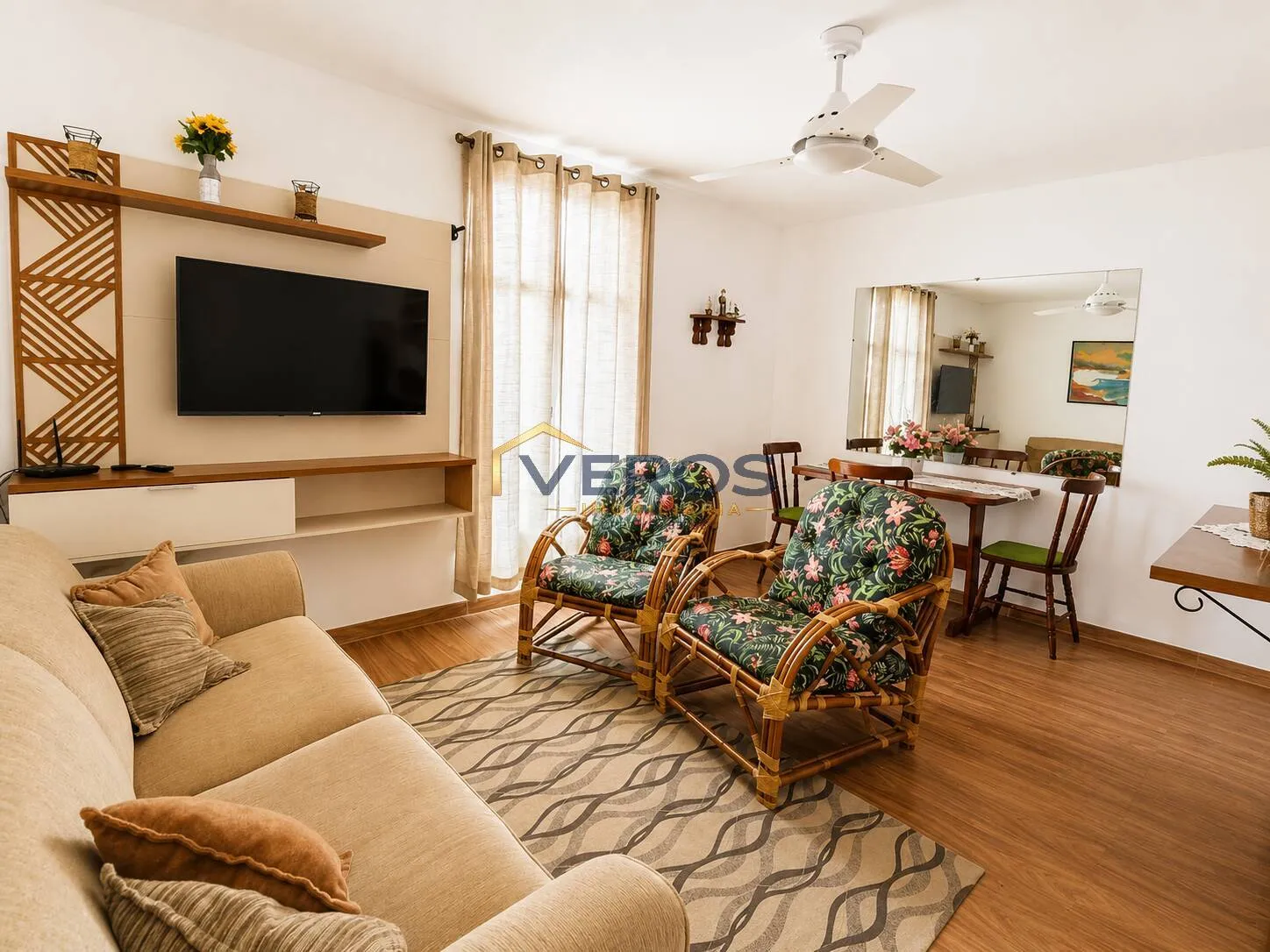Imagem Apartamento na orla da praia com vista para o Mar na Martim de Sá - Caraguá