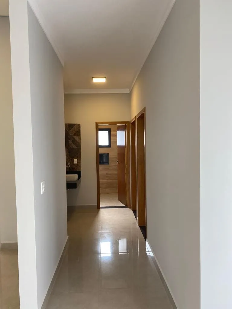 Imagem Casa à venda 3 Quartos, 1 Suite, 2 Vagas, Residencial Vila Romana, Pindamonhangaba - SP