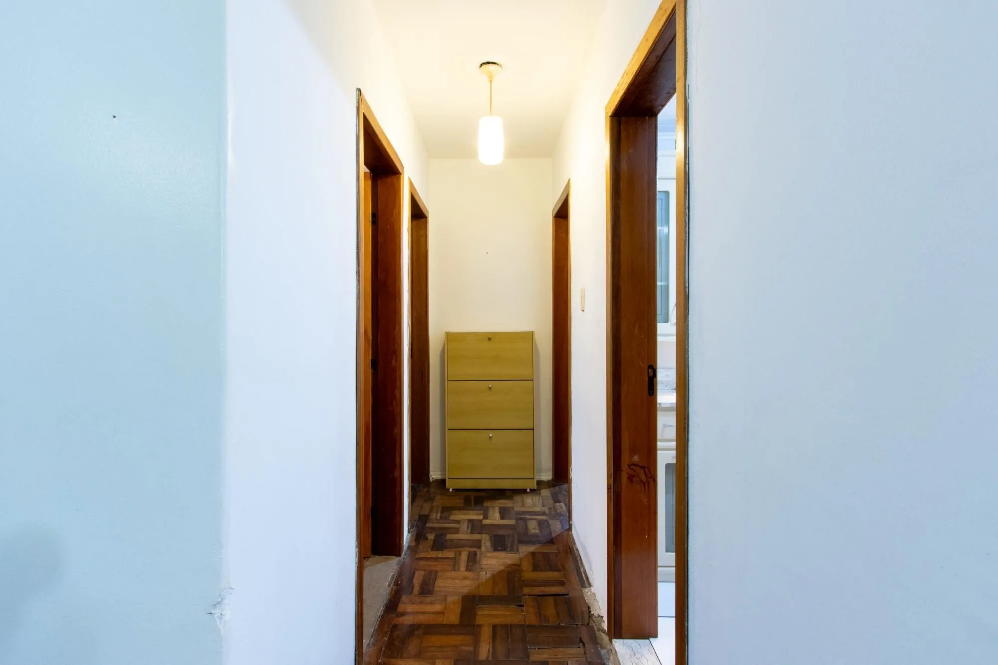 Imagem Apartamento térreo com pátio privativo no coração do Menino Deus, 2 dormitórios.