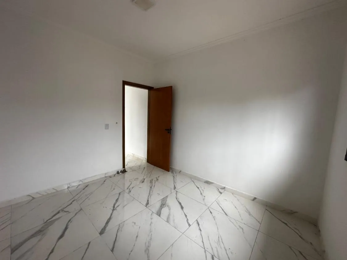 Imagem LINDA CASA NOVA COM PISCINA A VENDA EM ITANHAÉM