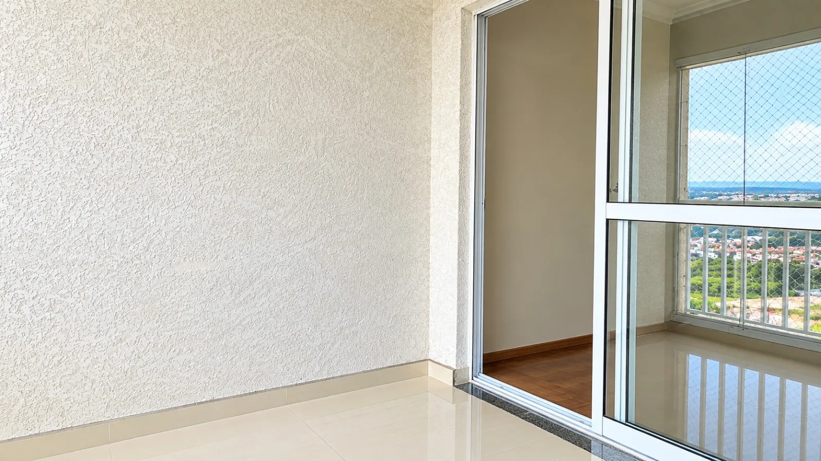 Imagem Lindo apartamento de 85M² com fino acabamento Cond. Vitrine Esplanada
